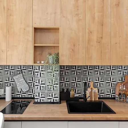 Apartment Luxos Si Incapator Bucharest